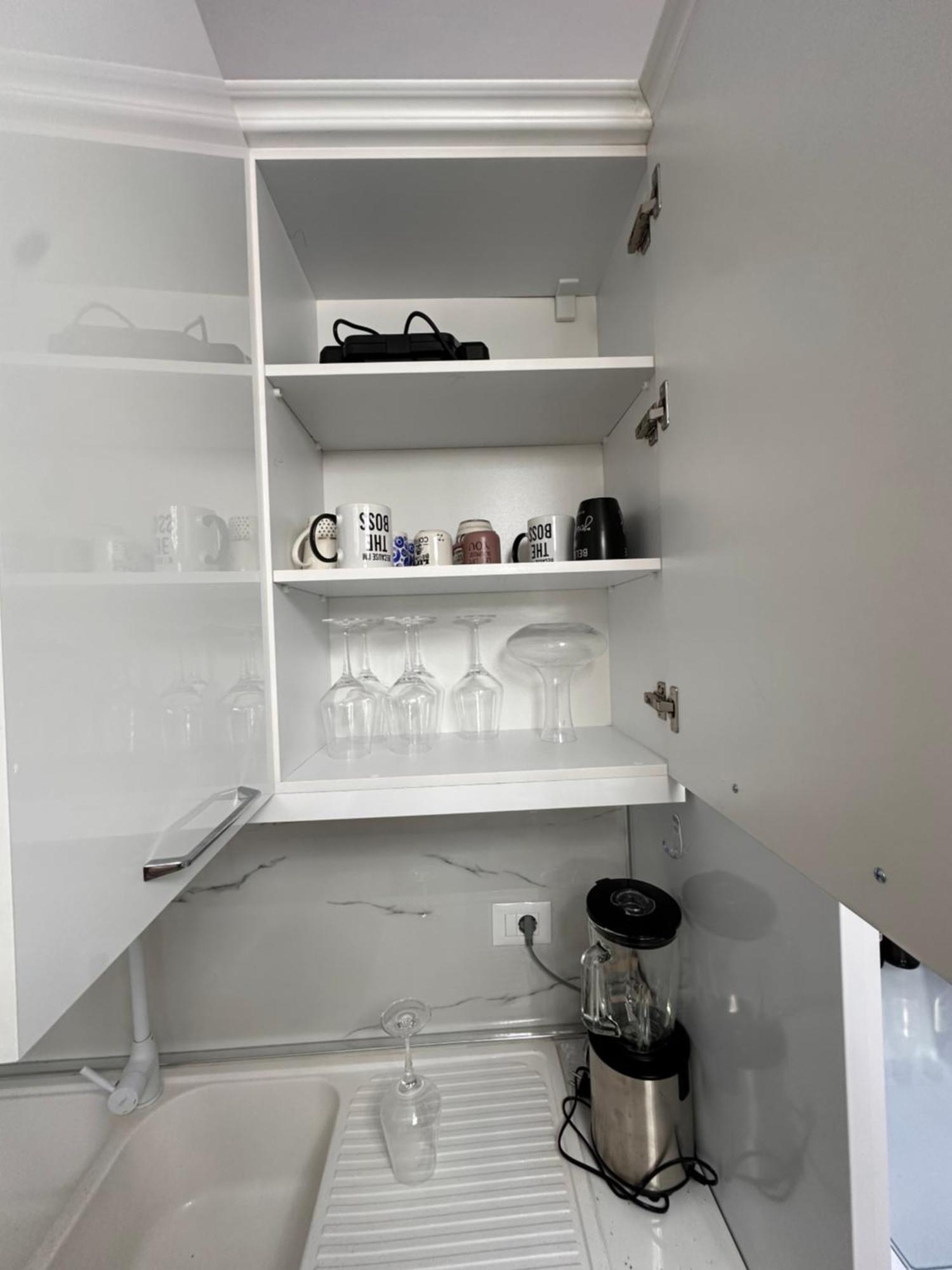 Bratti'S Apartment Near Tirana Center And Mother Teresa Airport Екстериор снимка
