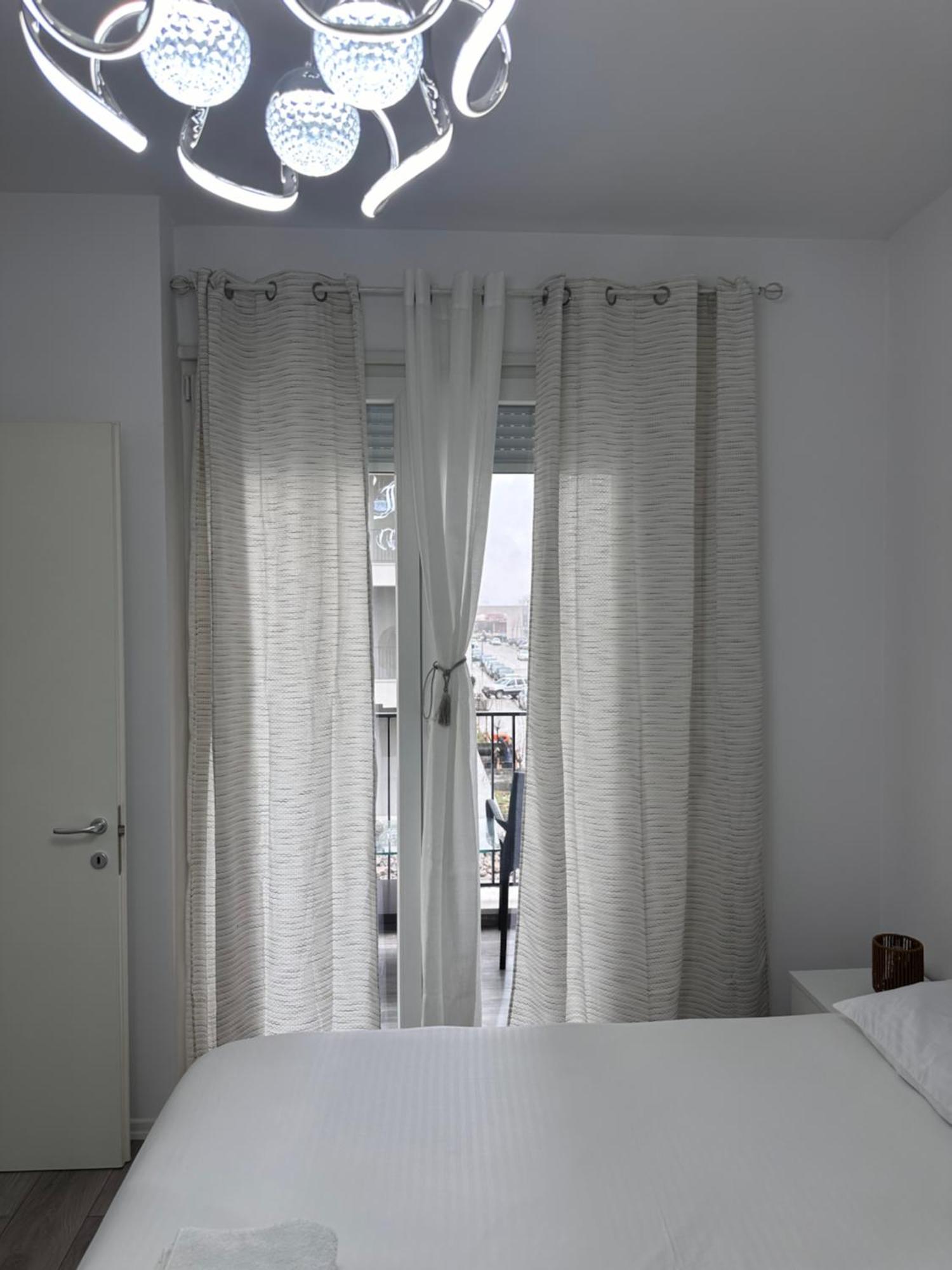 Bratti'S Apartment Near Tirana Center And Mother Teresa Airport Екстериор снимка